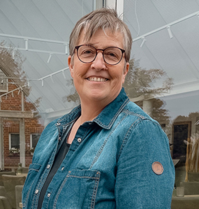 Bild von Doris Gröniger, der Inhaberin vom Münsterländer Schul- und Partyservice